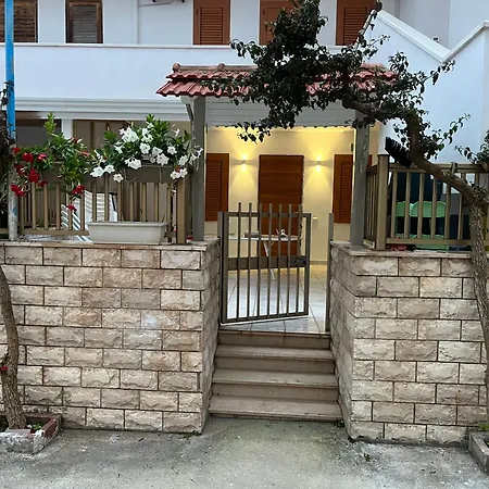 Casa Lido Del Sole * 罗迪-加尔加尼科
