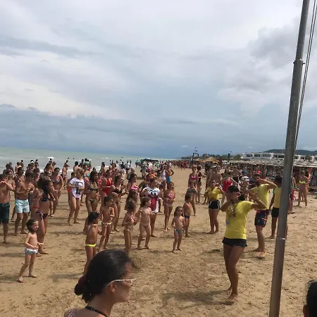 Casa Lido Del Sole * 罗迪-加尔加尼科